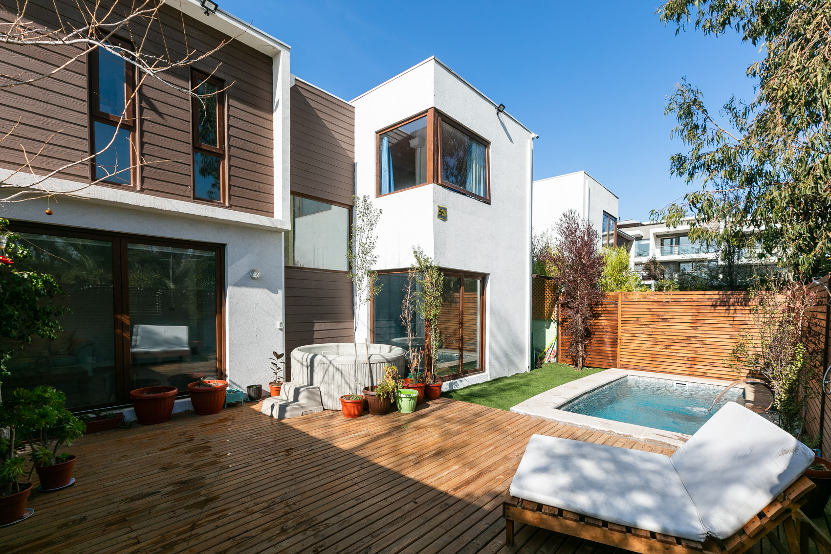 Villa on Hollywood Boulevard